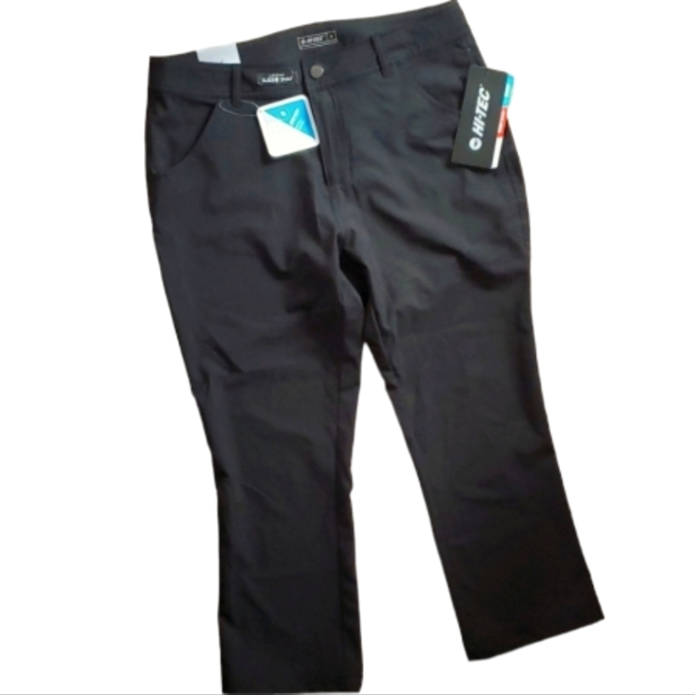 HI-TEC NWT Womans Black Stretch Water Repellent Capris Size 6